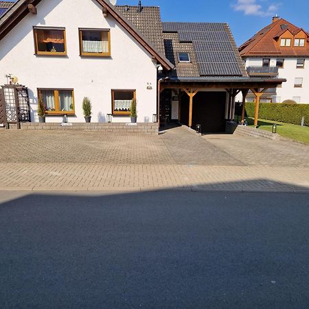 Casa Ulla Am Hallenbad Хайгер Экстерьер фото